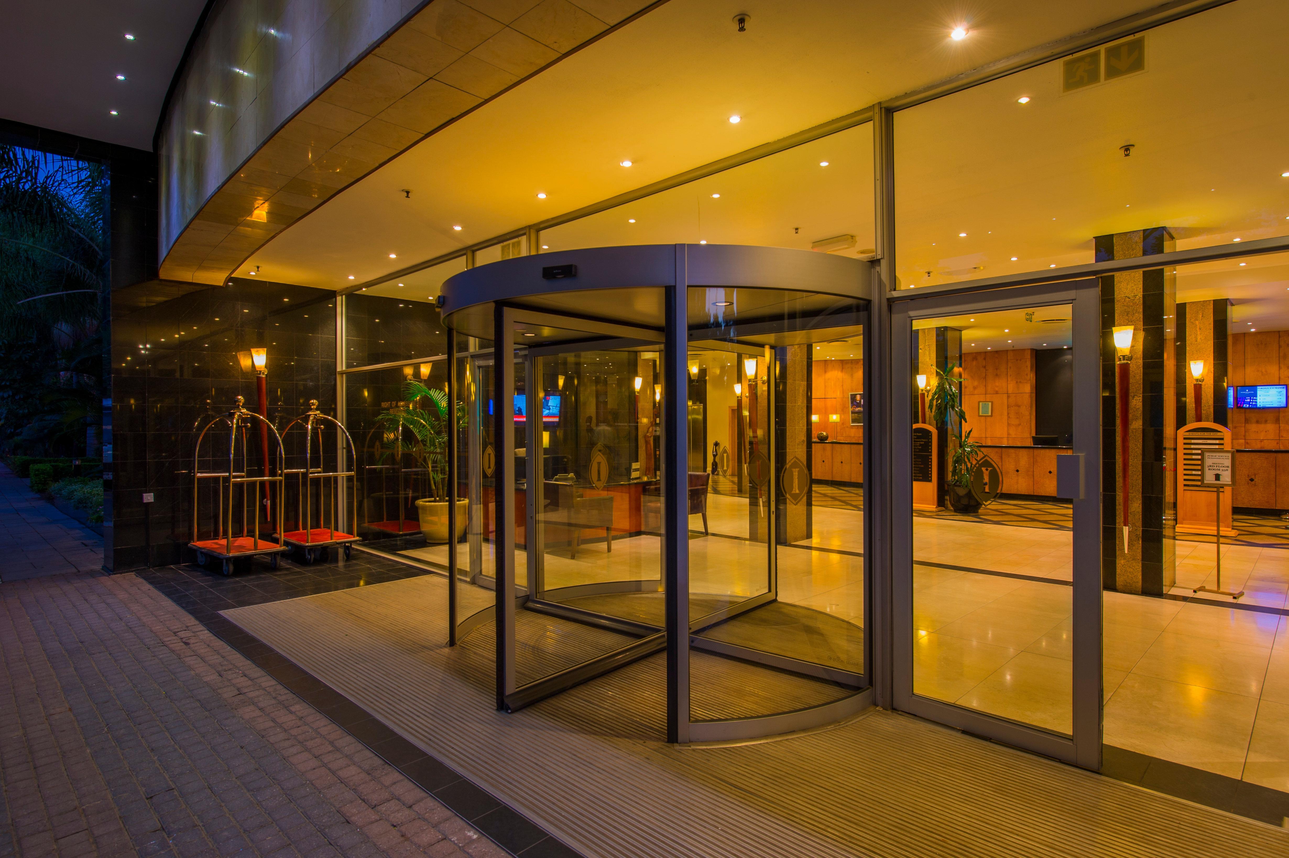 Intercontinental Lusaka By Ihg Extérieur photo