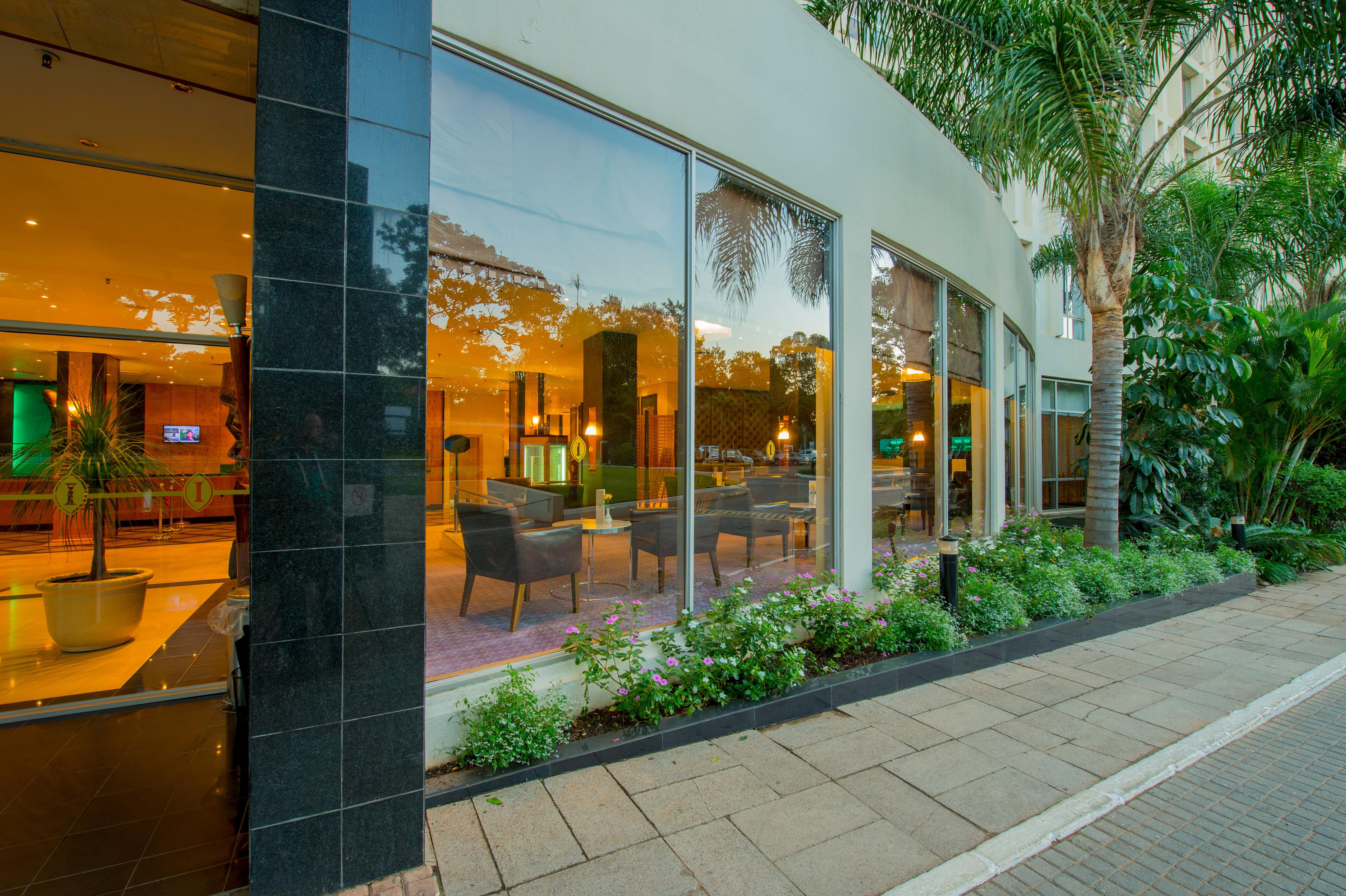 Intercontinental Lusaka By Ihg Extérieur photo